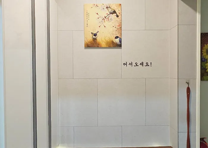 부산 도심 속에서 바베큐와 노천탕을 즐기는 서면 독채 팬션 Ferienhaus